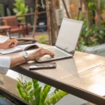 women working freelance on laptop