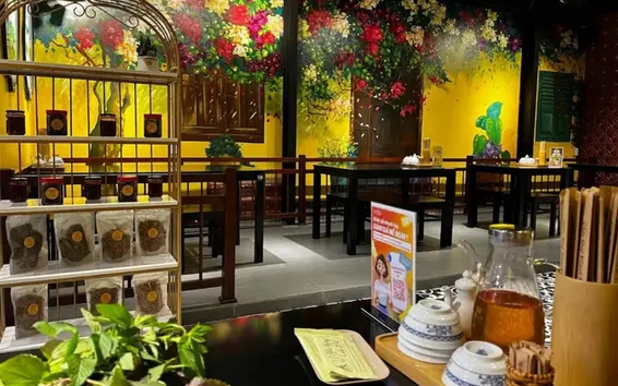 Vietnam dining scene